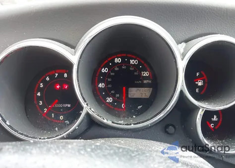 2005 Pontiac Vibe from USA, damaged, VIN 5Y2SL63885Z400637